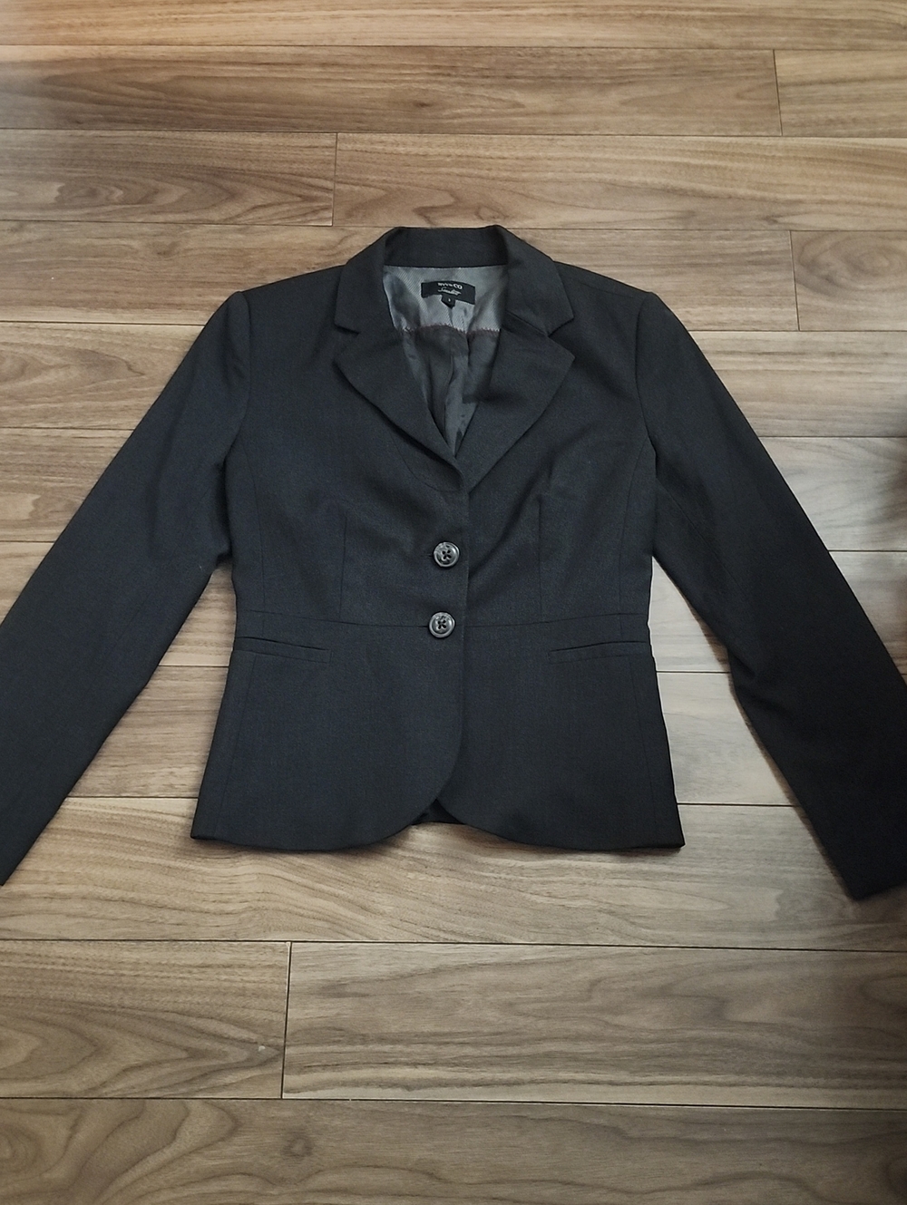 RW&CO. Women"s Black Tailored Two-Button Blazer Suit Jacket